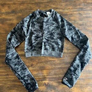 Gymshark Camouflage Long Sleeve Crop‎ Top Size S